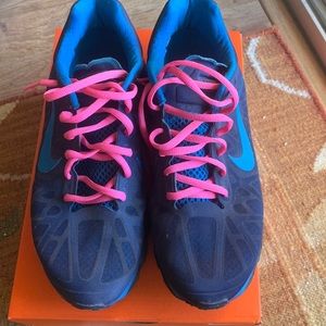 NIKE Mens Airmax Size 10